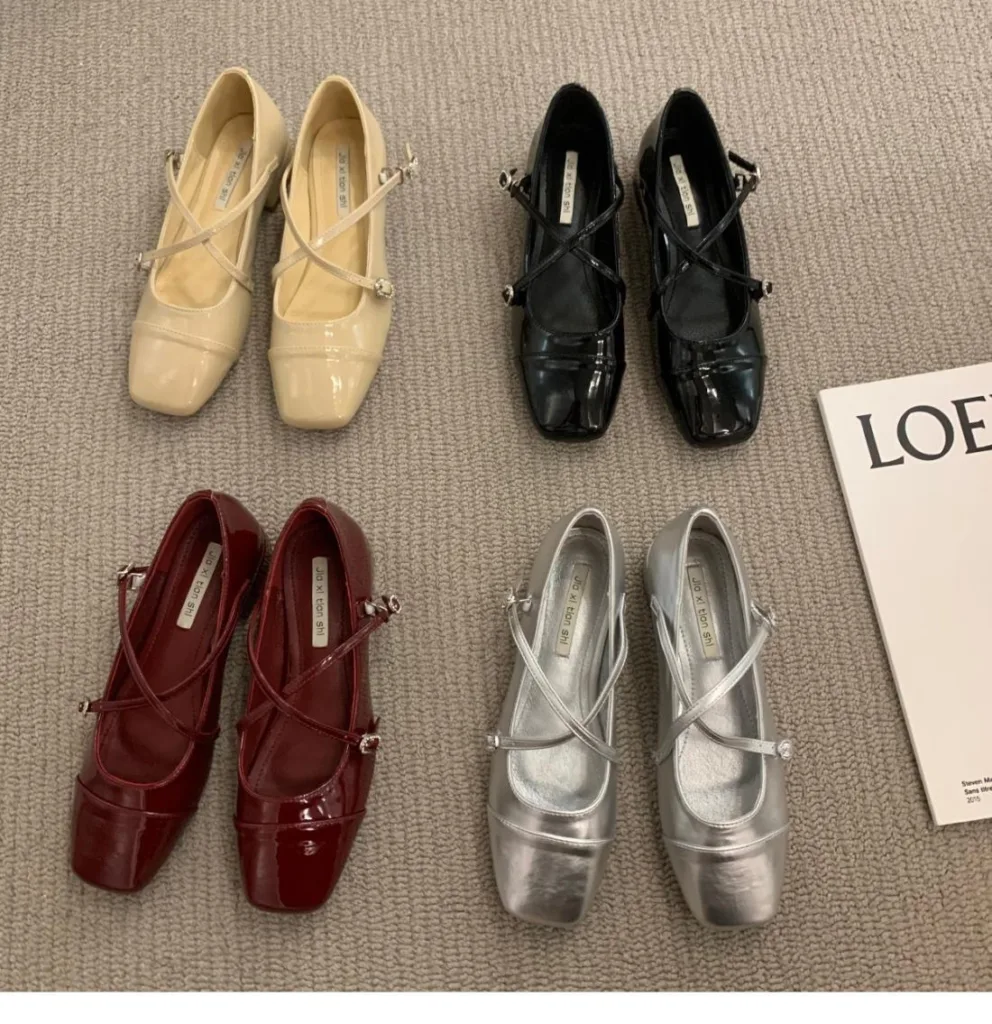 Red cross strap buckle high-heeled Mary Jane shoes women's 2025 summer new French girl with skirt thick heel single shoes